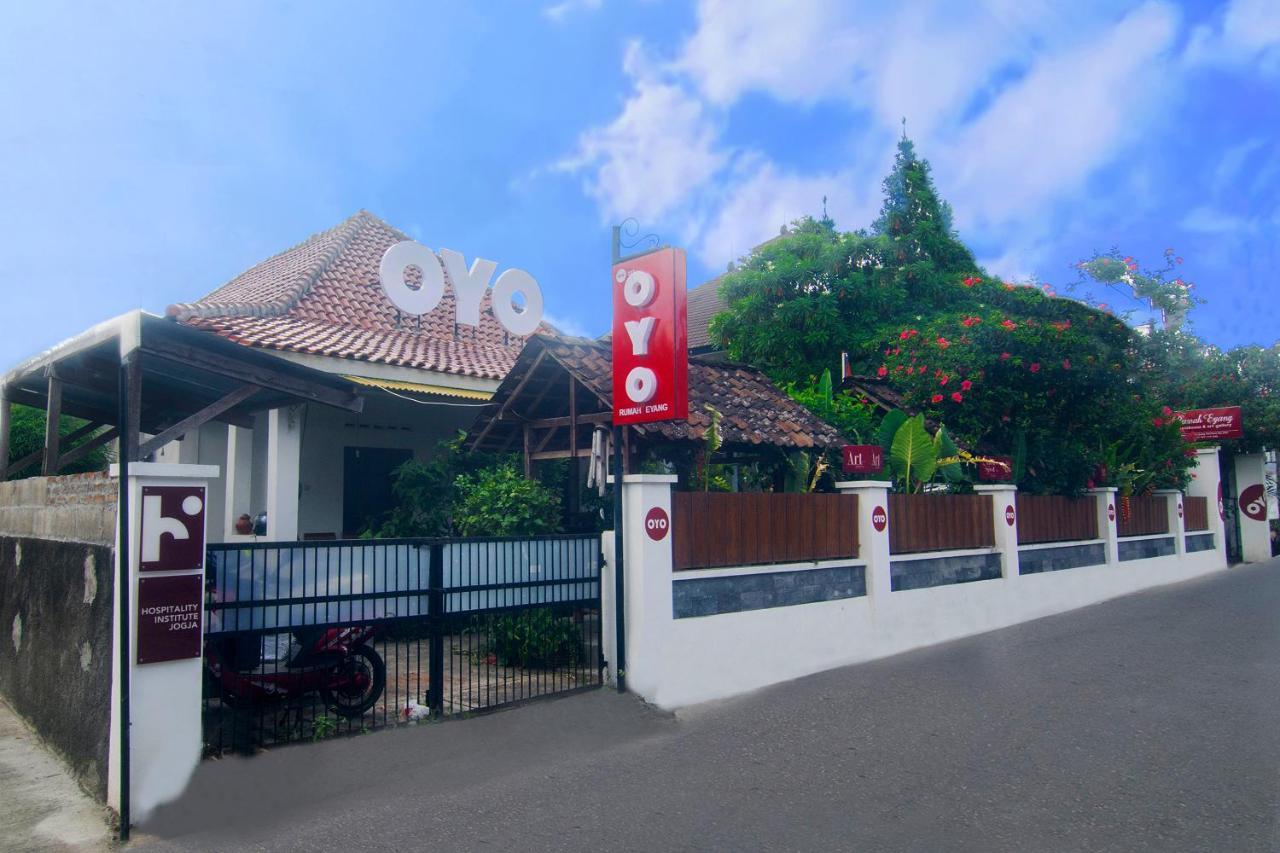 Oyo 287 Rumah Eyang Near Rsud Kota Yogyakarta Hotel Kültér fotó
