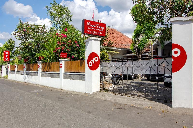 Oyo 287 Rumah Eyang Near Rsud Kota Yogyakarta Hotel Kültér fotó