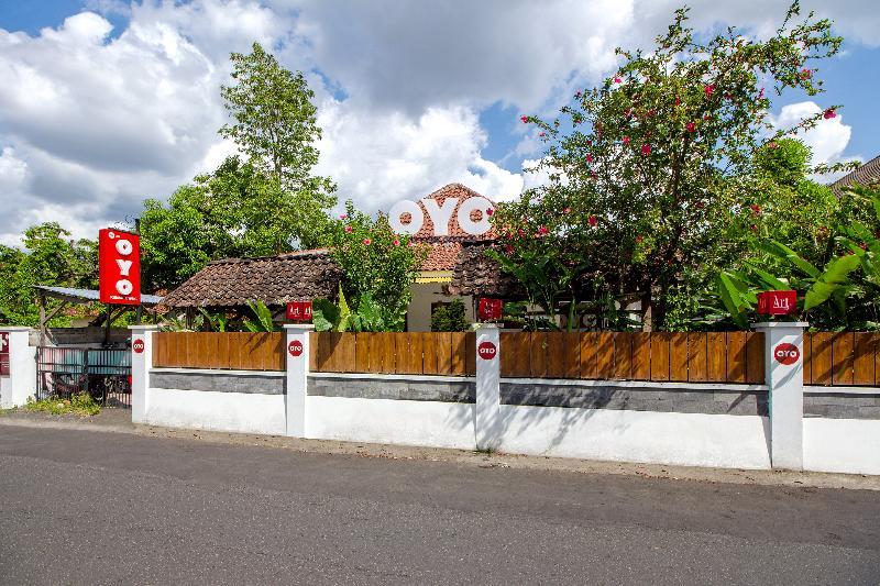 Oyo 287 Rumah Eyang Near Rsud Kota Yogyakarta Hotel Kültér fotó
